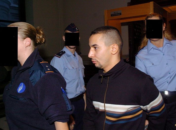 Nordin Benallal í haldi lögreglunnar árið 2004.