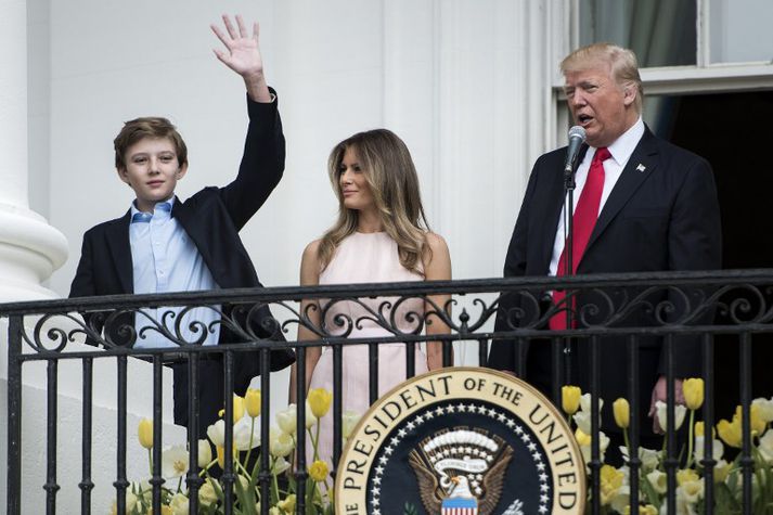 Barron og foreldrar hans, Melania og Donald Trump.