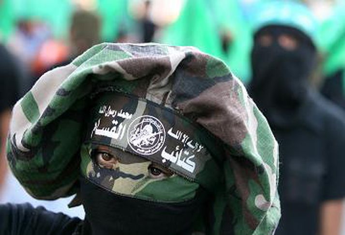 Stuðningsmaður Hamas mótmælir aðgerðum Fatah. Mynd/ AFP