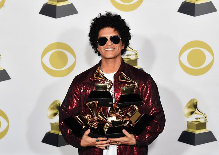 Bruno Mars á Grammy-hátíðinni í gær.