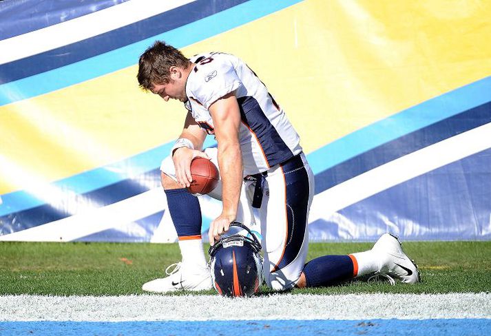 Tim Tebow fær heimaleik gegn Pittsburgh annað kvöld.