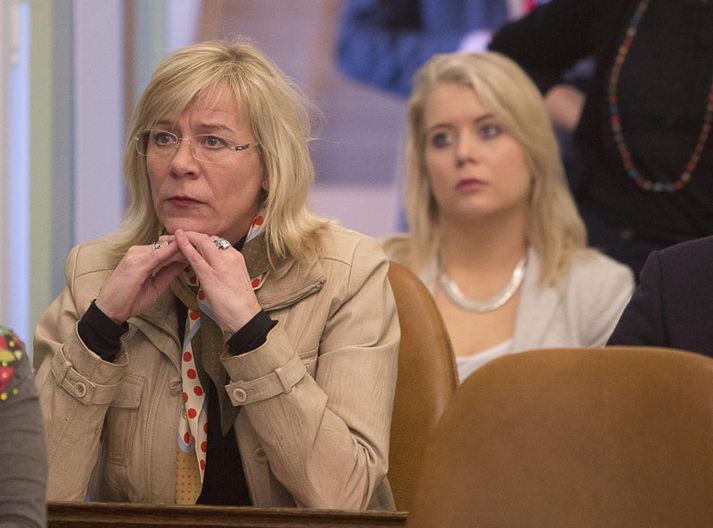 Vigdís Hauksdóttir, formaður fjárlaganefndar, hefur boðað Eygló Harðardóttur, velferðarráðherra á fund vegna meðferðarheimilisins Háholts í Skagafirði.