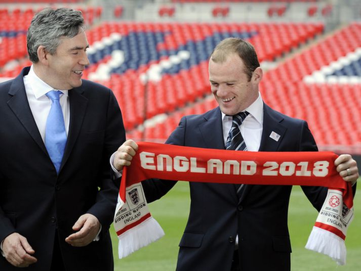 Wayne Rooney og Gordon Brown, forsætisráðherra Breta.