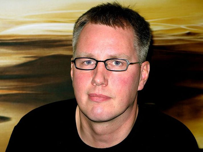 Kristinn Jónasson Bæjarstjóri Snæfellsbæjar segir fáránlegt að aldraður maður geti ekki fengið þjónustu í heimabyggð sinni þar sem aðstaðan er til staðar.