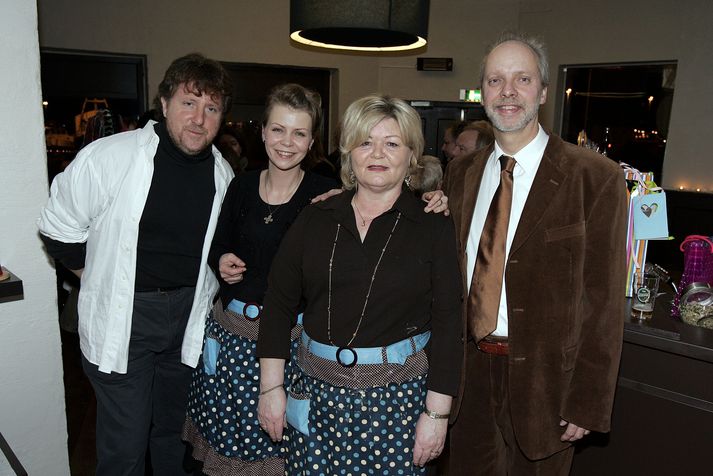 David Rosengarten, matgæðingur frá Bandaríkjunum, Erna Kaaber og foreldrar hennar, Svanhildur Guðmundsdóttir og Sverrir Kaaber, voru öll í skýjunum með viðbrögð gesta við veitingastaðnum.