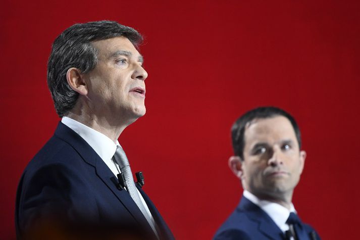 Arnaud Montebourg og Benoît Hamon í gærkvöldi.