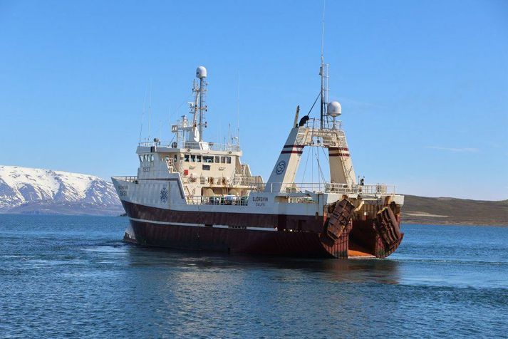 Björgvin EA 331 lagði af stað frá Dalvík til Spánar í gær. Siglingin tekur um sex sólarhringa.