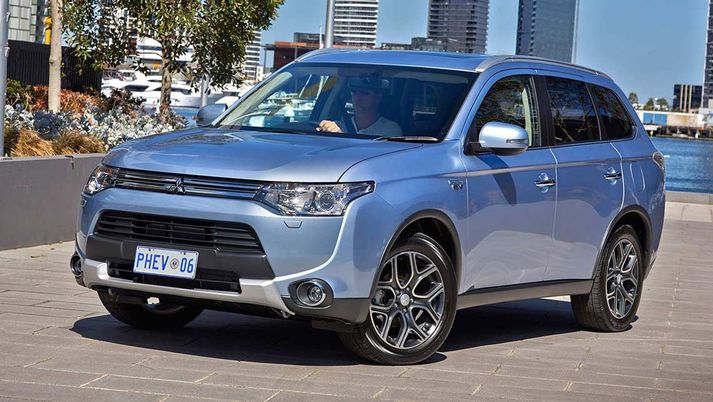 Mitsubishi Outlander PHEV er söluhæsta bílgerð Mitsubishi hérlendis.