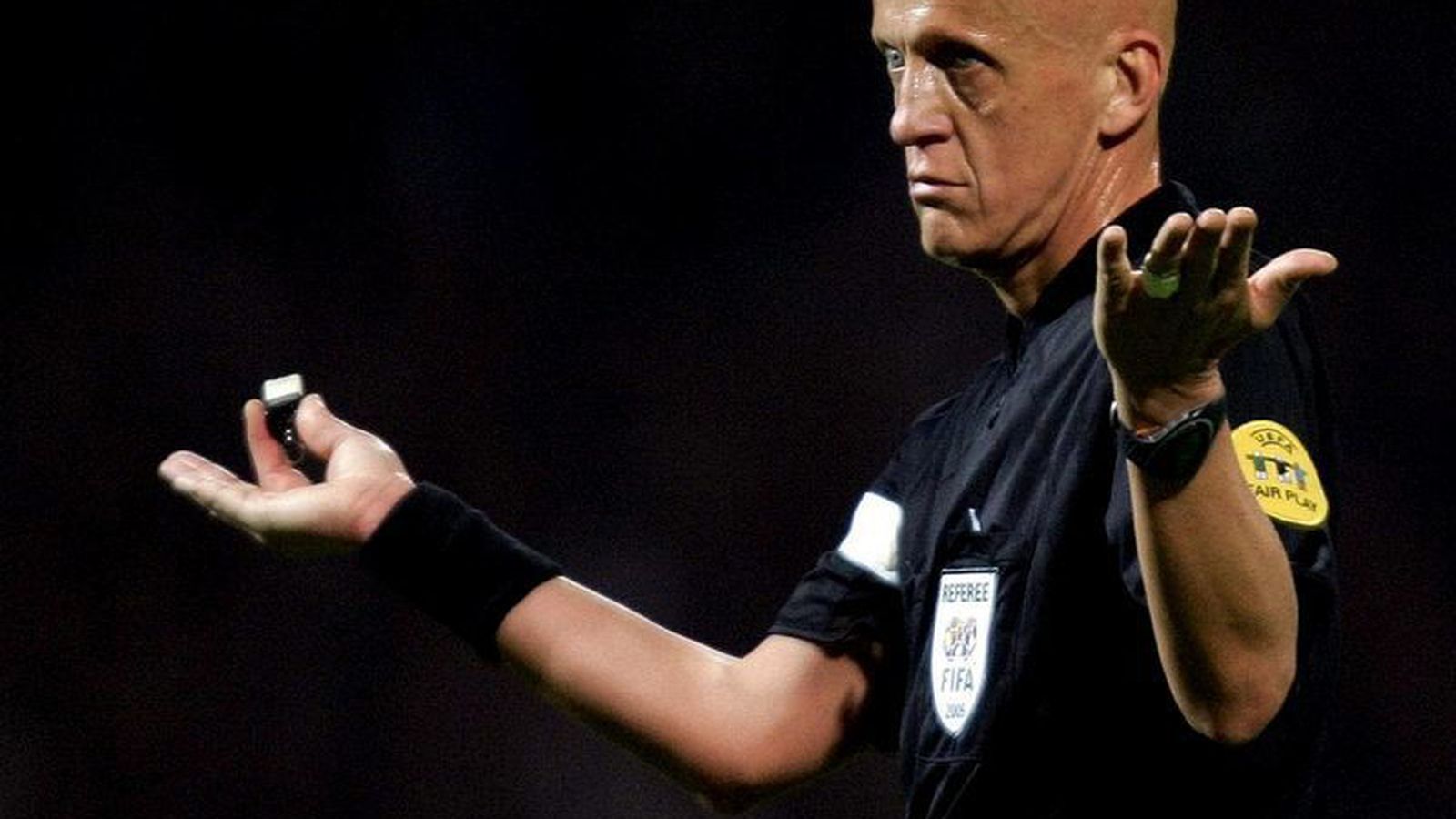 Коллина. Пьерлуиджи Коллина. Пьерлуиджи Коллина 2021. Pierluigi Collina судья. Арбитр Калина Пьер Луиджи.