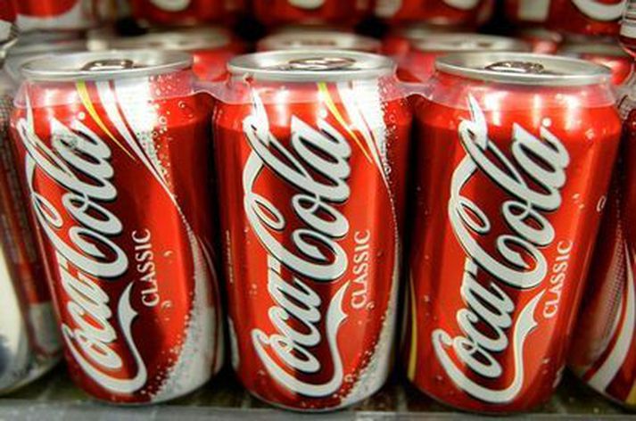 Slæmt veður dregur úr sölu á Coca Cola og er veðurfar ein af ástæðunum sem fyrirtækið gefur upp fyrir dræmri sölu á öðrum ársfjórðungi.