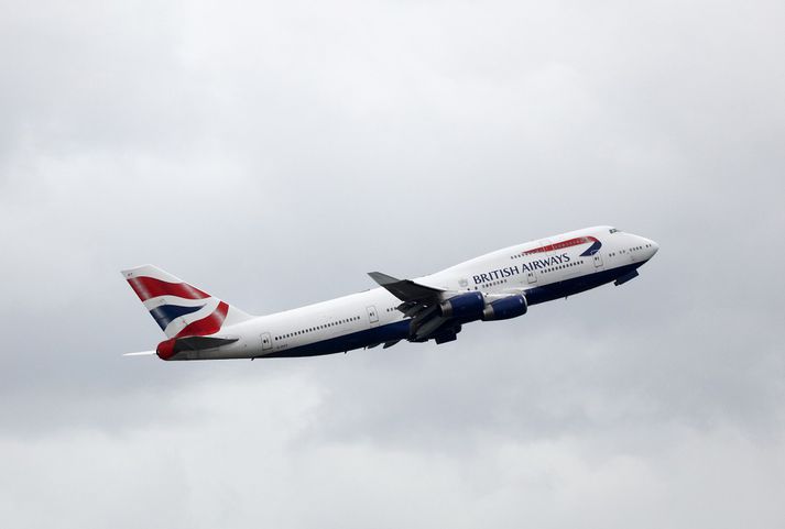 British Airways flýgur til og frá Heathrow-flugvelli, líkt og Icelandair sem fer tvær ferðir á dag til Heathrow, en lendingarleyfi á flugvellinum liggja ekki á lausu og eru því mjög verðmæt.