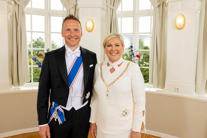 Björn Skúlason og Halla Tómasdóttir halda í opinbera heimsókn til Svíþjóðar.
