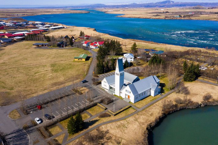 Kirkjugarðinn við Selfosskirkja er að finna lengst til hægri á myndinni.  
