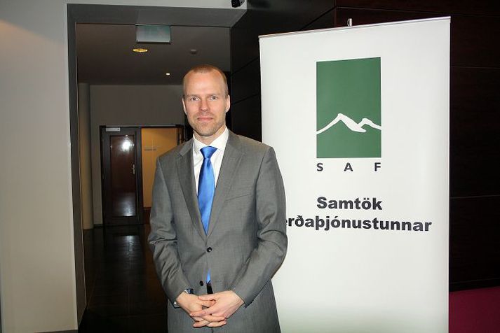 Árni 
Gunnarsson