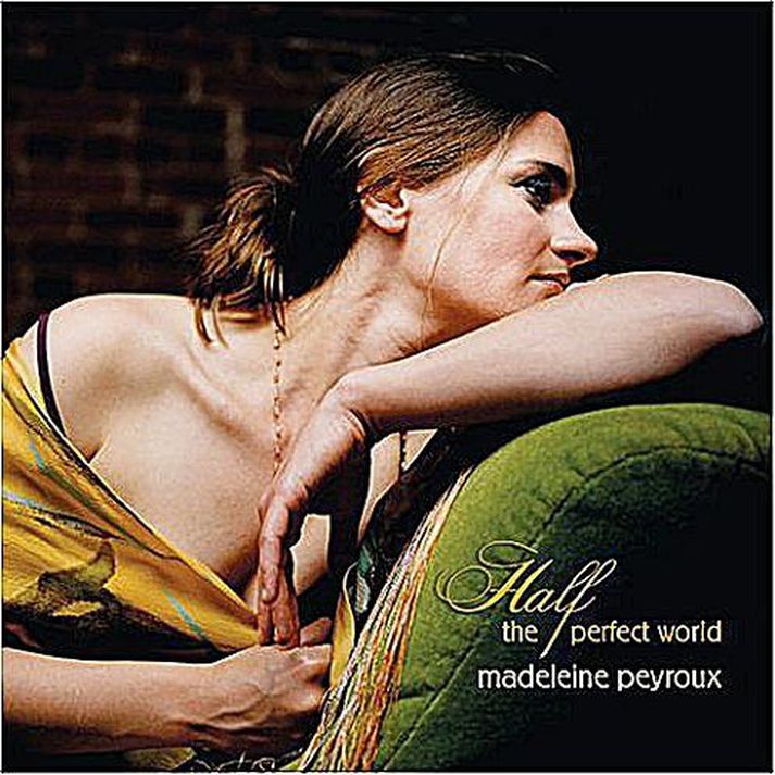 Madeleine Peyroux er ung og rísandi djass-stjarna Bretarnir halda ekki vatni yfir þessa daganna. Ljúf og hugljúf plata fyrir þá sem laðast að söngkonum á borð við Noruh Jones.