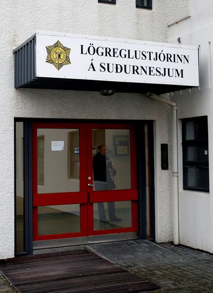 Lögreglan á Suðurnesjum rannsakar stórþjófnað.