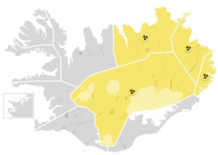 Gular viðvaranir vegna snjókomu taka gildi á norðaustanverðu landinu síðar í dag.