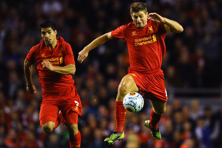 Steven Gerrard og Luis Suarez.