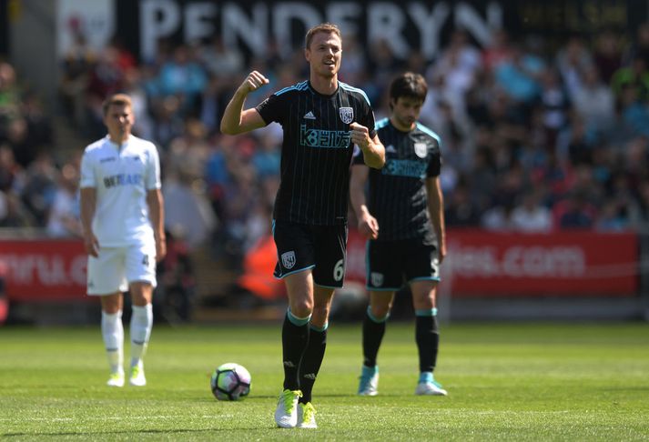 Fer Jonny Evans til Lundúna eða aftur til Manchester?