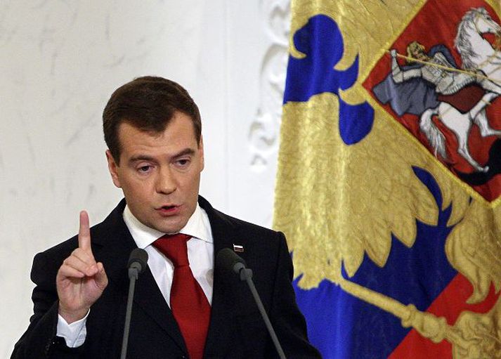 Dmitrí Medvedev hvetur þjóð sína til dáða. fréttablaðið/AP