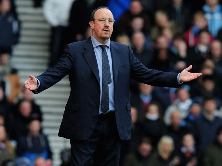 Benitez á hliðarlínunni á Boylen Ground í dag.