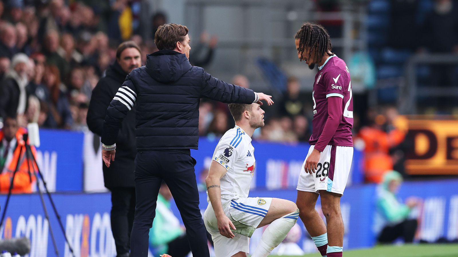 Fyrrum United-maður sakaður um að hrækja á stuðnings­menn