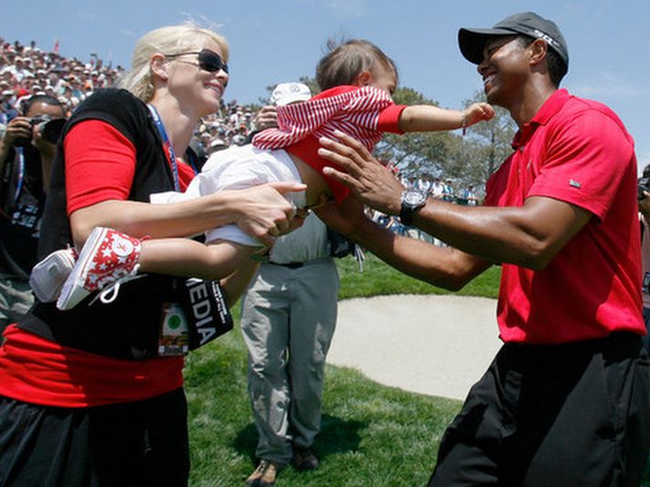 Tiger Woods og kona hans þegar allt lék í lyndi,.