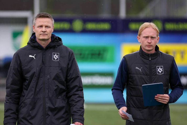 Jóhannes Karl Sigursteinsson (t.v.) stýrði Stjörnunni í fyrsta sinn í kvöld.