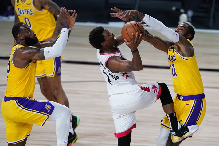 Lakers gekk hörmulega að stöðva Kyle Lowry í nótt.