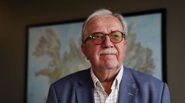 Jón Steinar segir málþófið orðið að skrípaleik. 