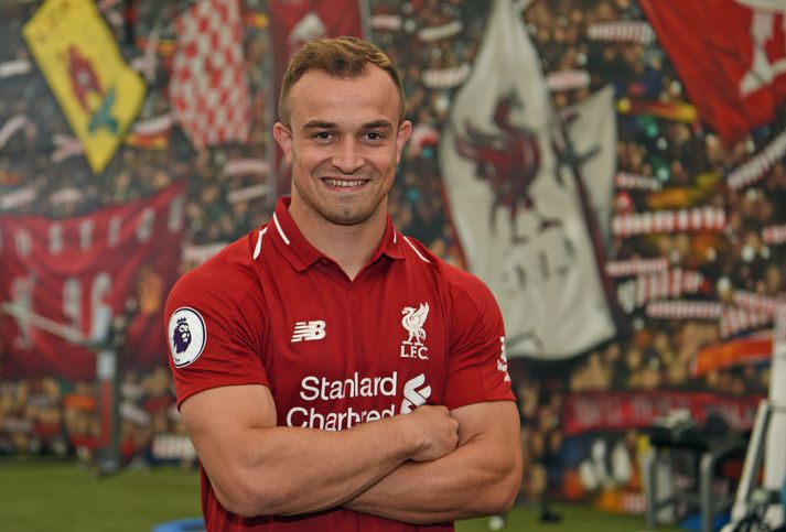 Xherdan Shaqiri fær ekki mikið lof hjá Charlie Adam. Eiginlega bara ekki neitt.