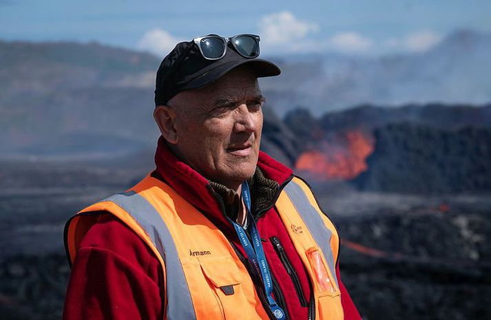 Ármann Höskuldsson er eldfjallafræðingur og rannsóknaprófessor við Háskóla Íslands.