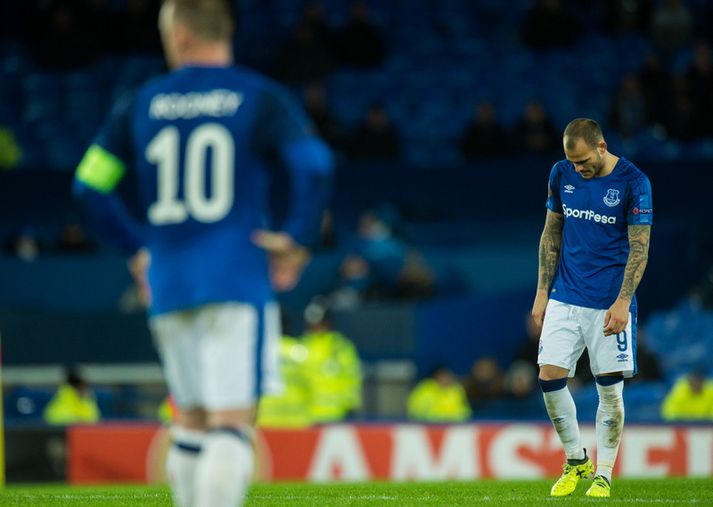 Sandro Ramirez var keyptur til Everton í sumar. Hér getur hann ekki leynt vonbrigðum sínum í leiknum í gær.