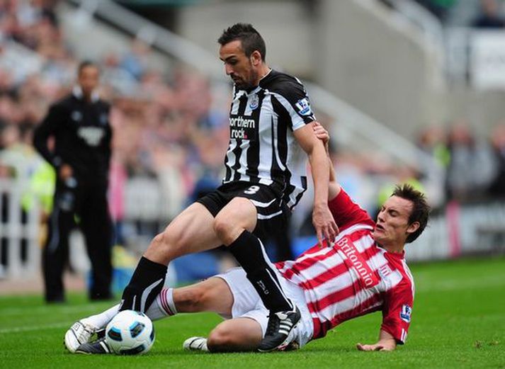 Jose Enrique, vinstri bakvörður Newcastle