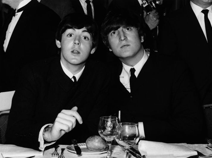 Paul og Lennon árið 1964