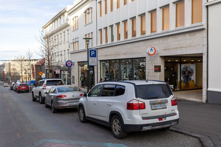 Árásin sem málið varðar átti sér stað við Bankastræti.