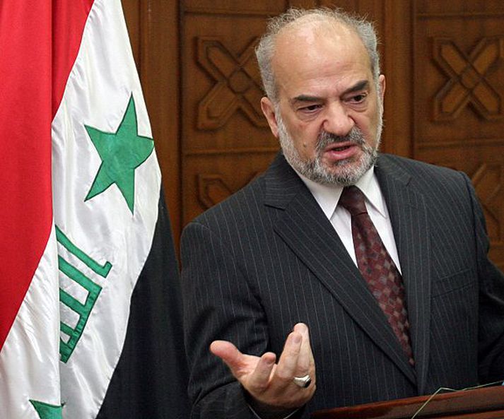 Ibrahim al-Jaafari  forsætisráðherra Íraks á blaðamannafundi í Bagdad í gær.