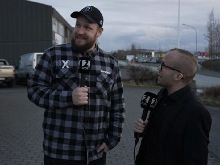 Tommi Steindórs og Nablinn kíktu á Ásvelli.