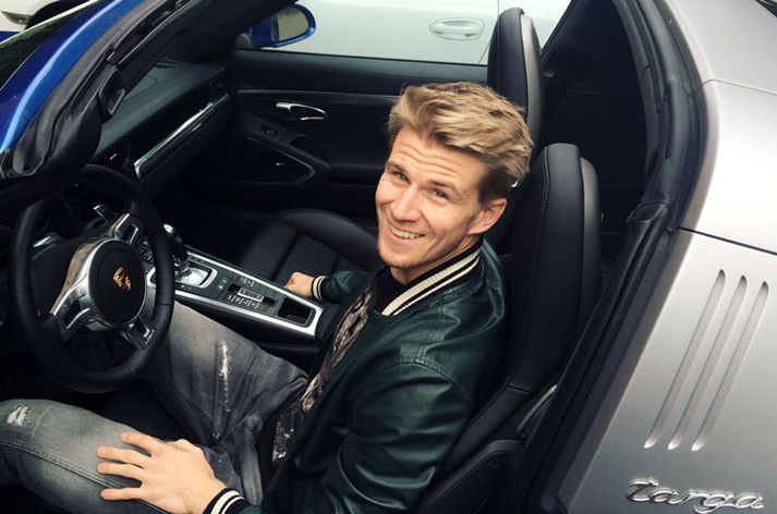 Hulkenberg í Porsche 911 Targa.