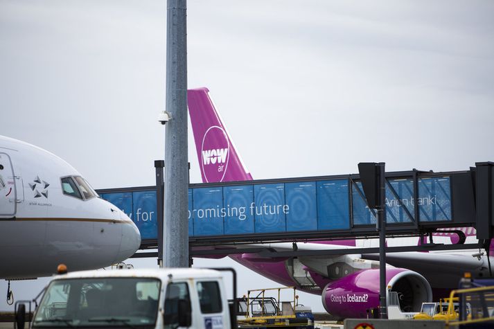 Ekki liggur fyrir hvort verði af yfirtöku Icelandair á WOW air. Kaupin eru háð fjölmörgum skilyrðum, svo sem samþykki hluthafafundar Icelandair og Samkeppniseftirlitsins og niðurstöðu áreiðanleikakönnunar.