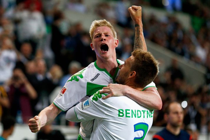 De Bruyne og Bendtner fagna jöfnunarmarki þess síðarnefnda.