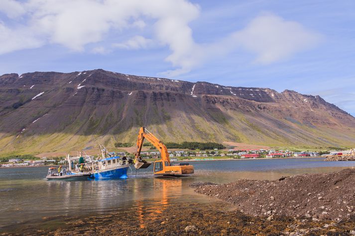 Frá björgunaraðgerðum í dag.