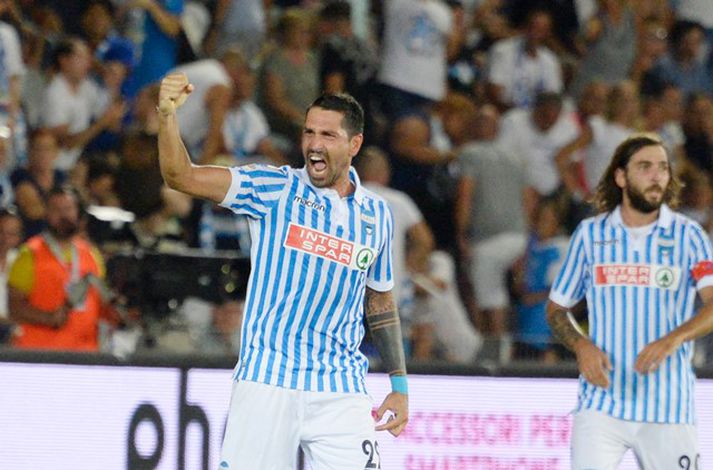 Marco Boriello fagnar marki sínu gegn Udinese.