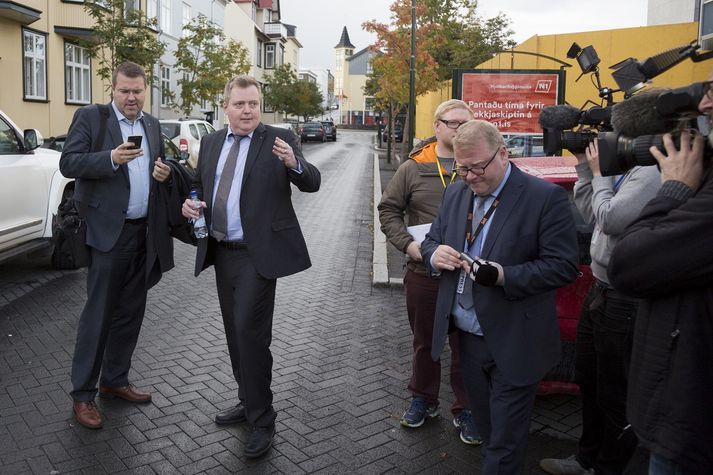 Sem aðstoðarmaður Sigmundar Davíðs þurfti Jóhannes Þór oft að glíma við fjölmiðlamenn. Sú reynsla mun án efa nýtast vel í nýju starfi.