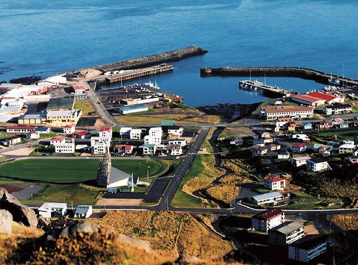 Ólafsvík Oddviti J-lista kallar uppsagnirnar illa undirbúna hefndaraðgerð.