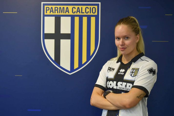 Margrét Árnadóttir í treyju Parma