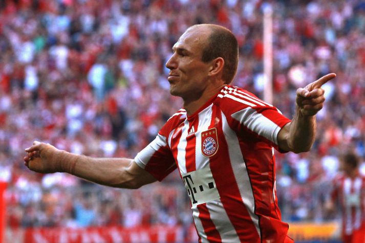 Þýska knattspyrnusambandið hefur úrskurðað Arjen Robben leikmann Bayern München í tveggja leikja bann eftir að hann fékk rautt spjald á laugardaginn í leik gegn Nürnberg