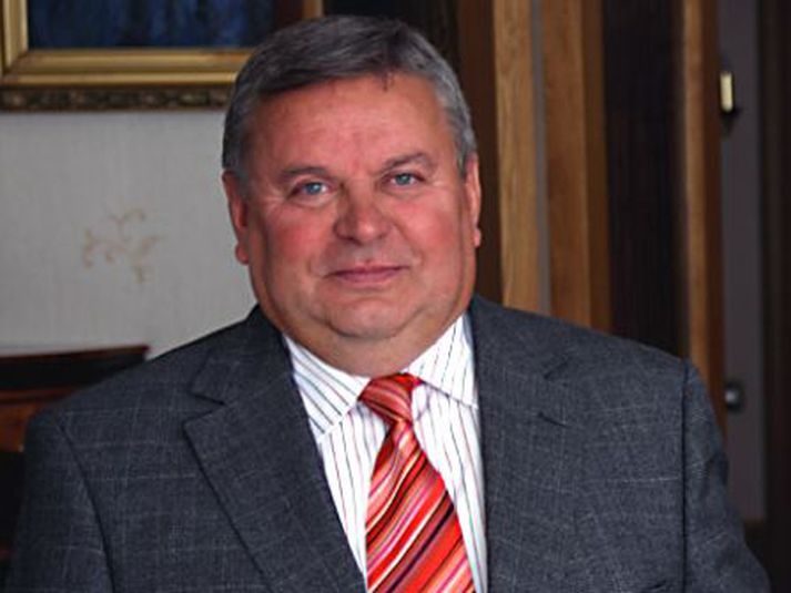 Victor I. Tatarintsev, sendiherra Rússlands á Íslandi.