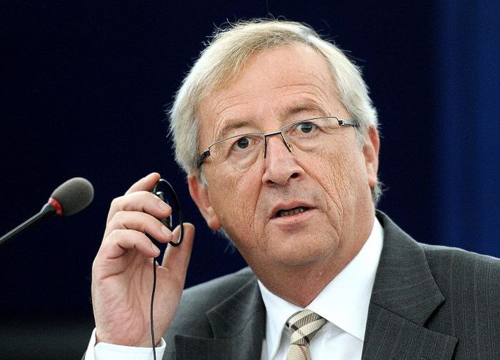 Heldur ræðu Jean-Claude Juncker, fjármálaráðherra Lúxemborgar og formaður evruhópsins. Nordicphotos/AFP