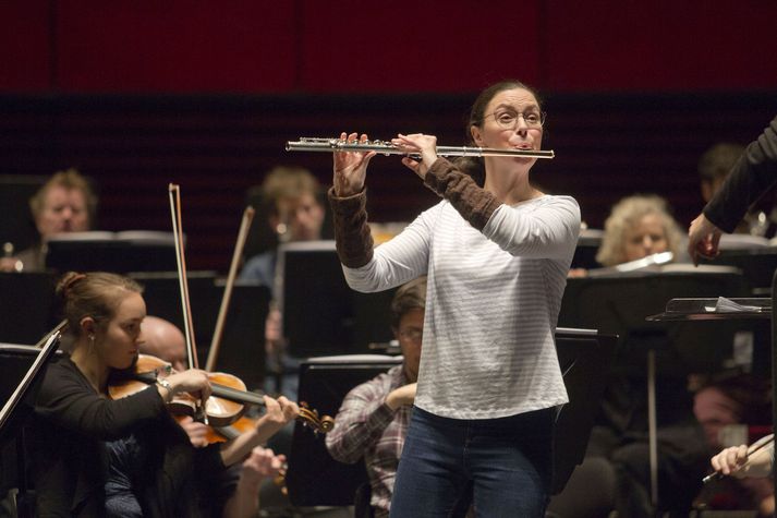 „Emilía lék blaðlaust og fipaðist aldrei,“ segir í dómnum.